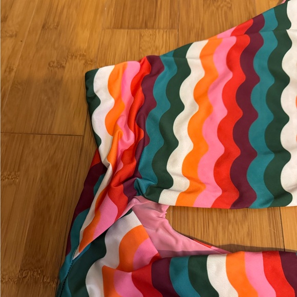 Beach Riot one piece - Picture 2 of 5